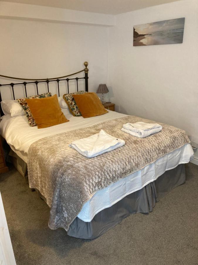The Granary At Bissick Old Mill Apartment Truro Luaran gambar